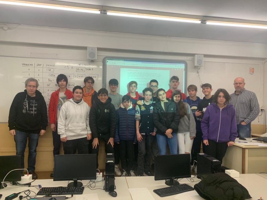 L’EQUIP DE 3r I 4t D’ESO DEL PIUS GUANYADORS DEL CONCURS DE MATEMÀTIQUES “PROBLEMES A L’ESPRINT”